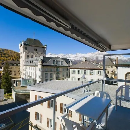 Chesa Quadrella Apartment